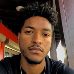 Meet your Posher, Lex